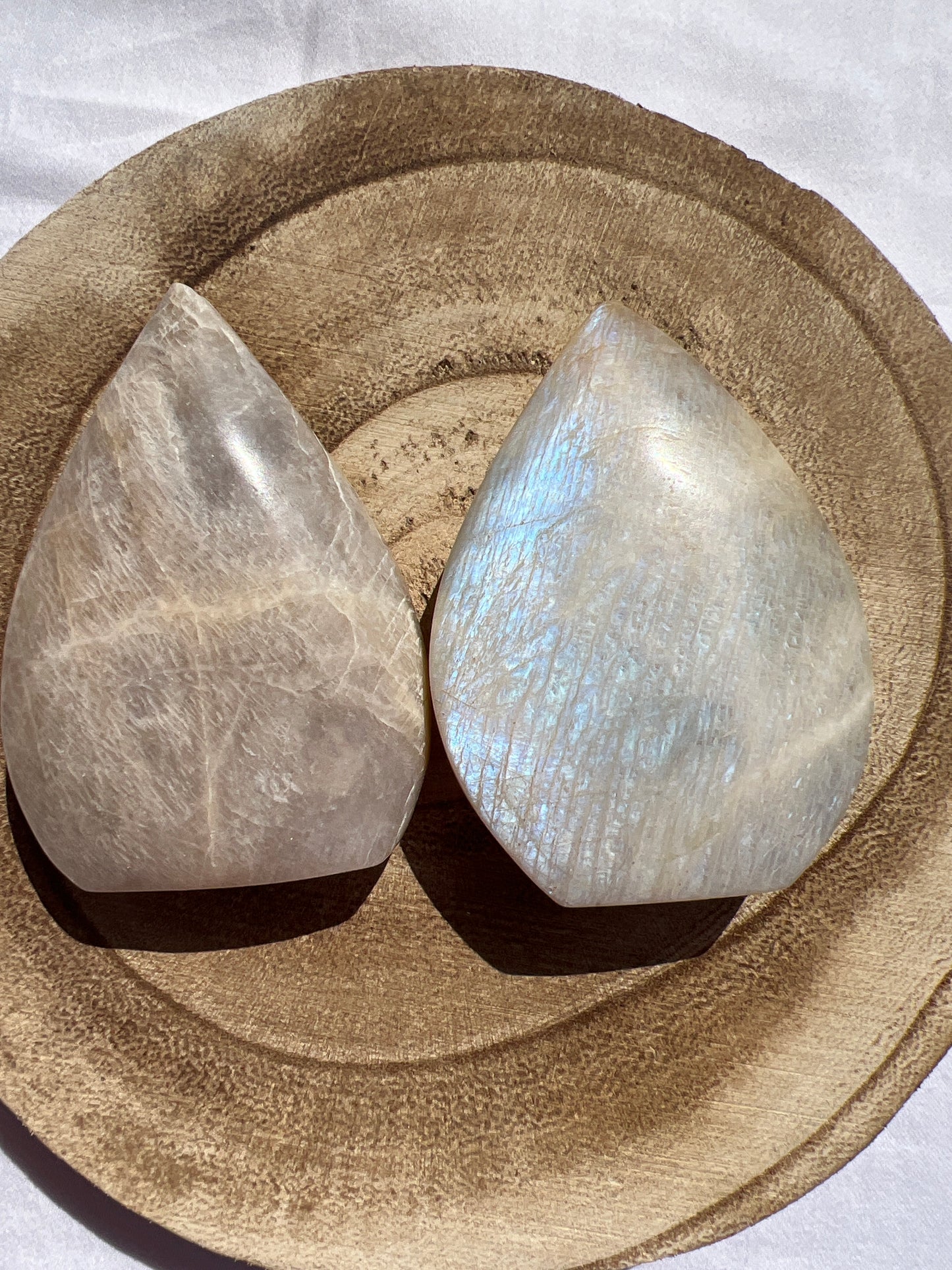 R Llama de Piedra Luna Melocotón (vídeo al final)