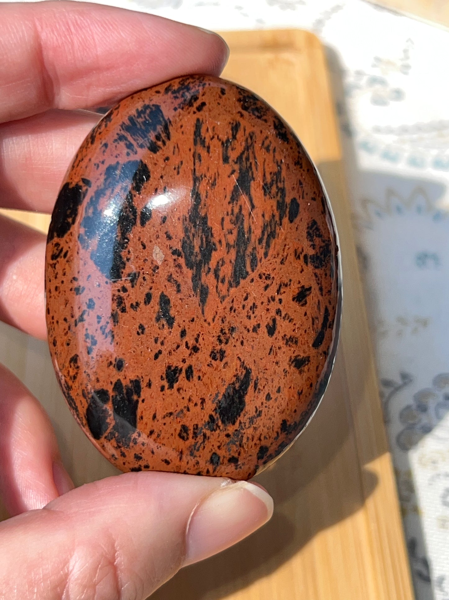 Jabón de Obsidiana Caoba - Protección y Enraizamiento | Amatena (vídeo al final)