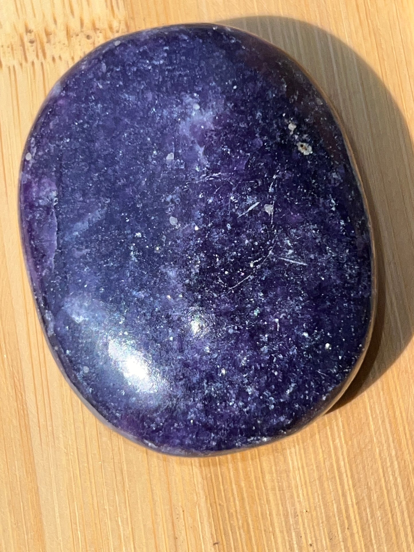 Jabón de Lepidolita - Calma y Equilibrio Emocional | Amatena (vídeo al final)