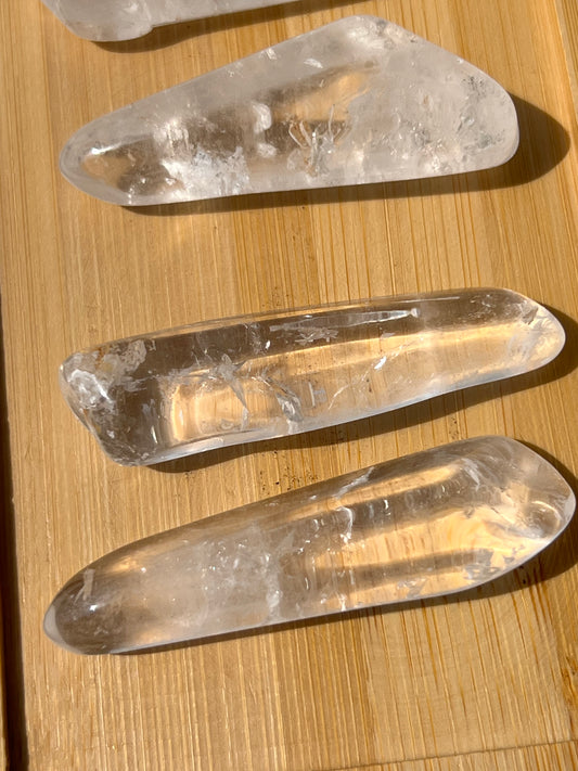 Varas de Cuarzo Cristal - Dos Tamaños - Terapias Energéticas | Amatena (vídeo al final)