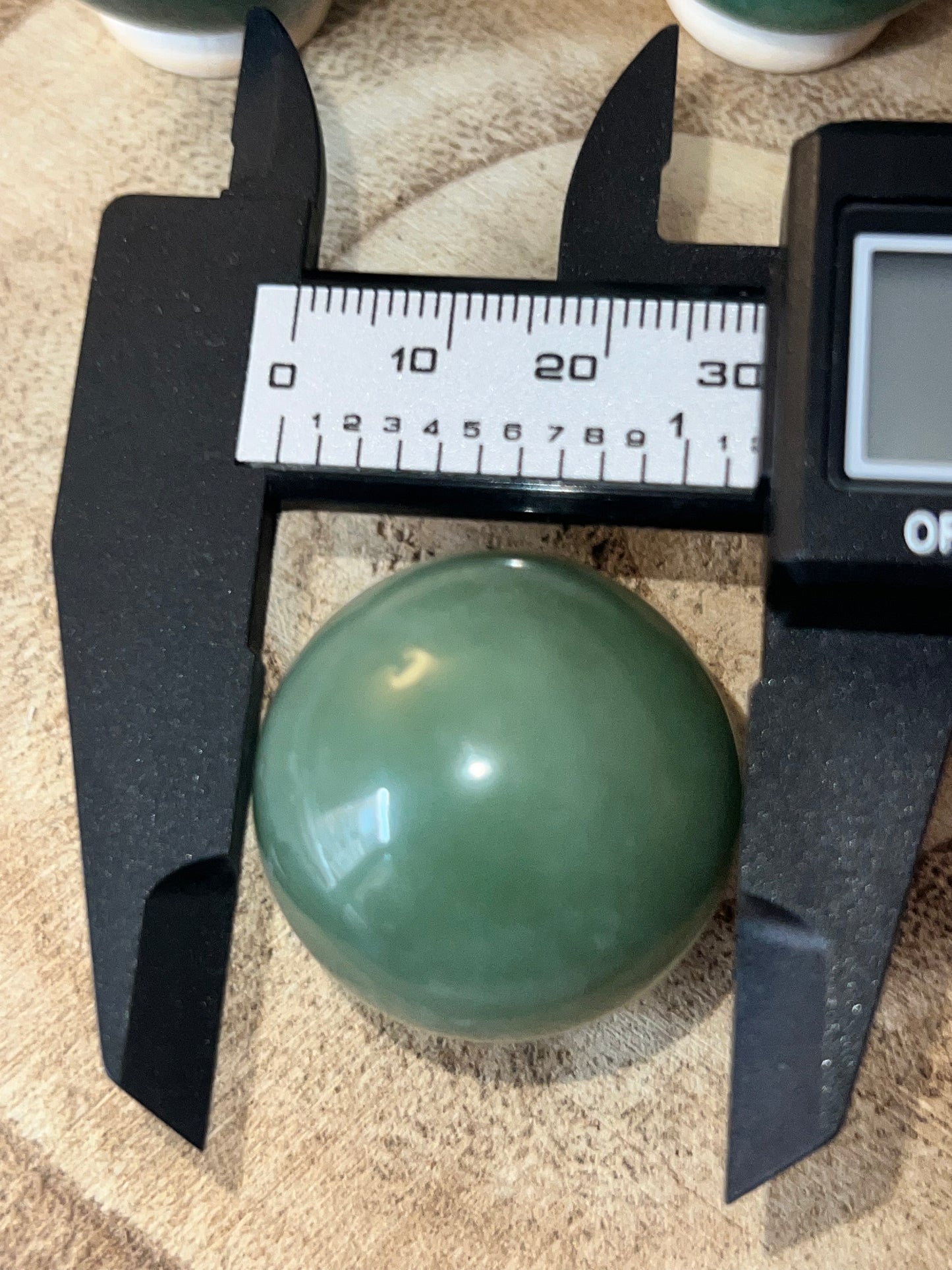 Esfera de Aventurina Verde - Prosperidad y Buena Suerte | Amatena